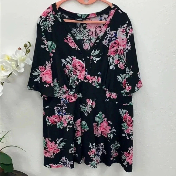 TORRID BLACK FLORAL JERSEY KNIT PEPLUM TOP SIZE 3X - Picture 2 of 6